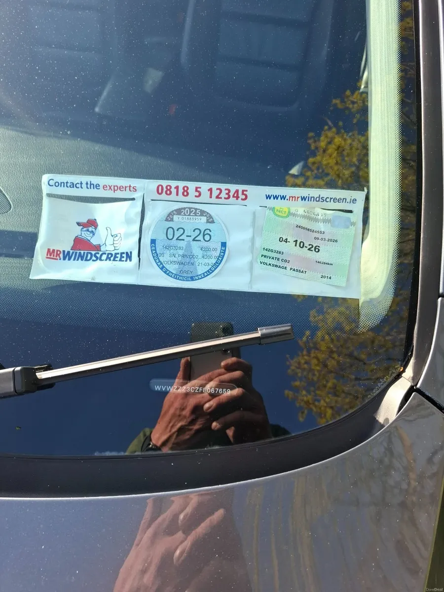 Volkswagen Passat 2014 Low milage - Image 3