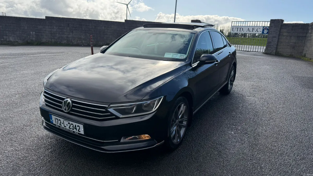 VOLKSWAGEN PASSAT GT MODEL NEW NCT - Image 2