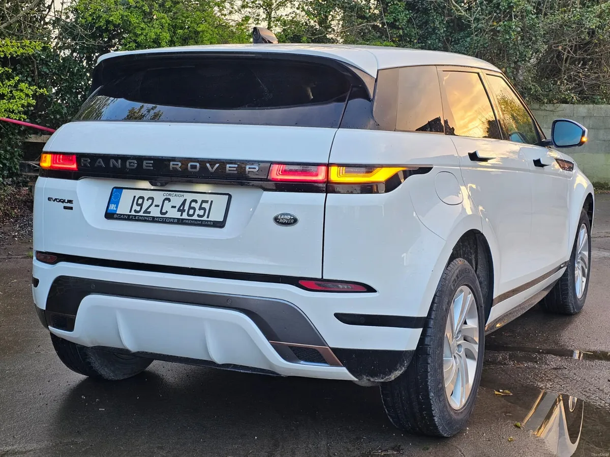 Range Rover Evoque 2019 R dynamic €18990 - Image 2