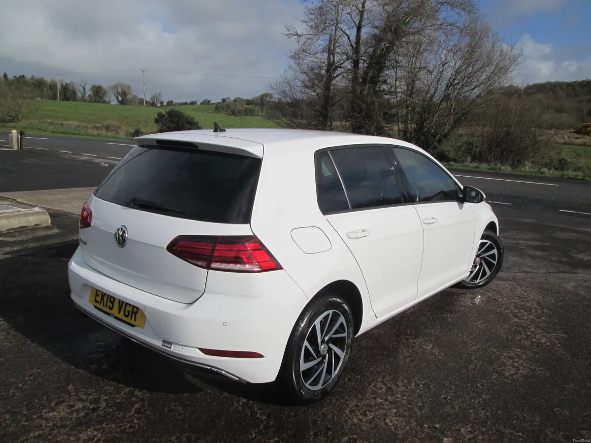 2019  VOLKSWAGEN  GOLF  1.6  TDI  MATCH  5DR - Image 4