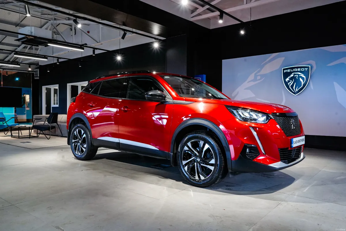 2022 Peugeot 2008 Allure 1.2 PureTech 100bhp