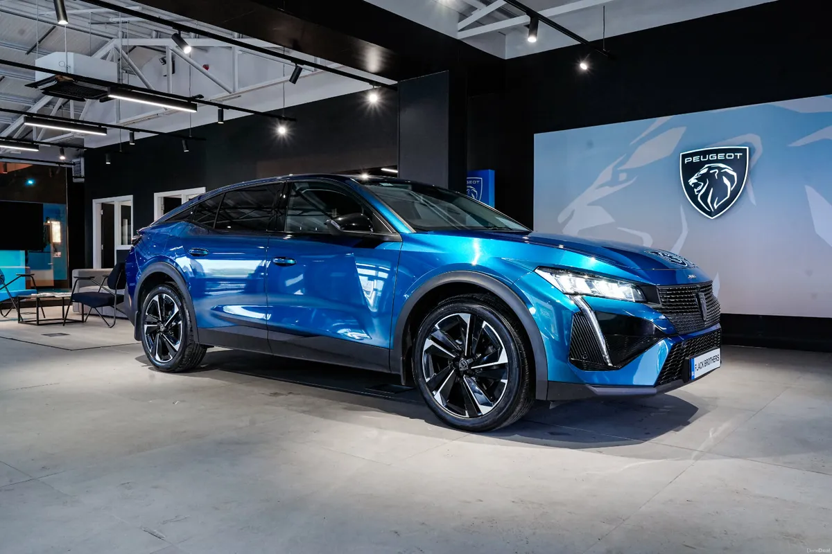 2023 Peugeot 408 Allure 1.2 PureTech 130bhp Auto