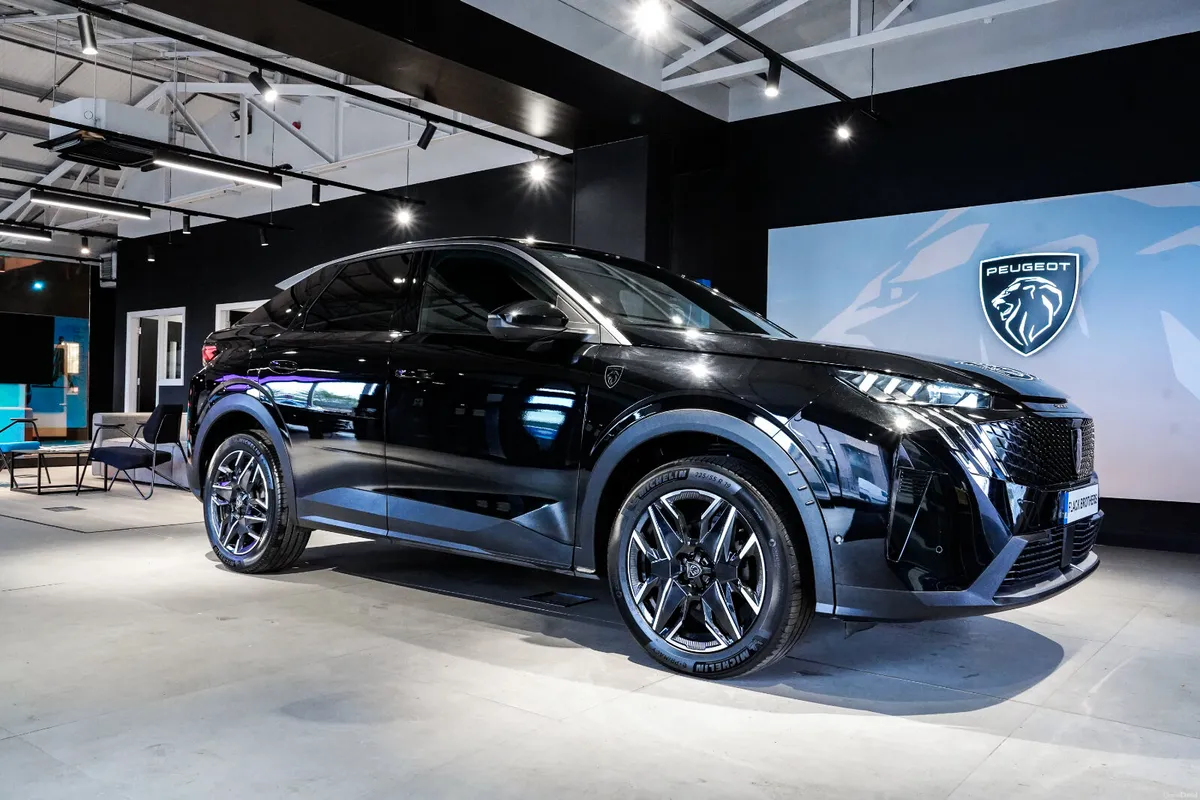 2024 Peugeot 3008 GT 1.2 MHEV PureTech 136bhp Auto