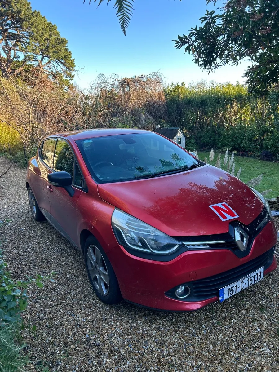 Renault Clio 'Dynamique' Media/Nav 2015 - Image 1