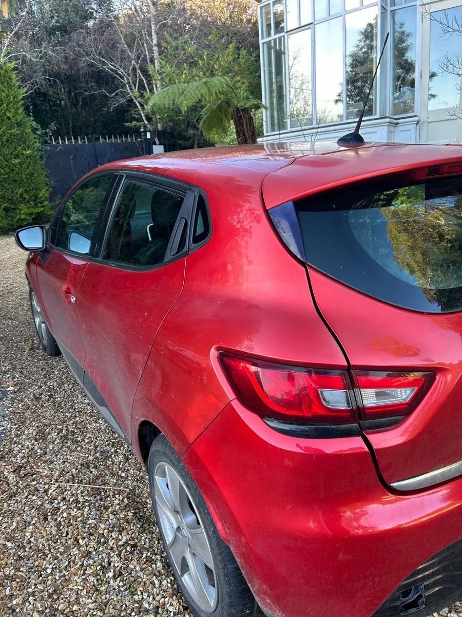 Renault Clio 'Dynamique' Media/Nav 2015 - Image 3