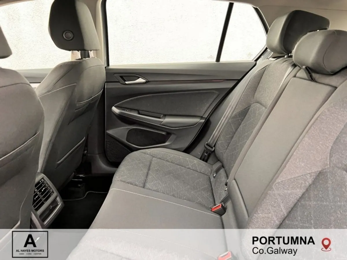 Volkswagen Golf AUTOMATIC LIFE 1.0eTSI *LOW MILEAG - Image 5