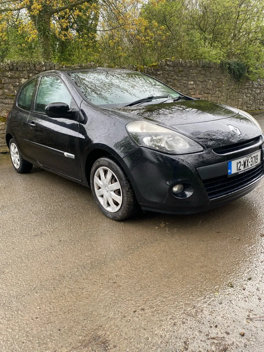 Renault Clio - Image 2