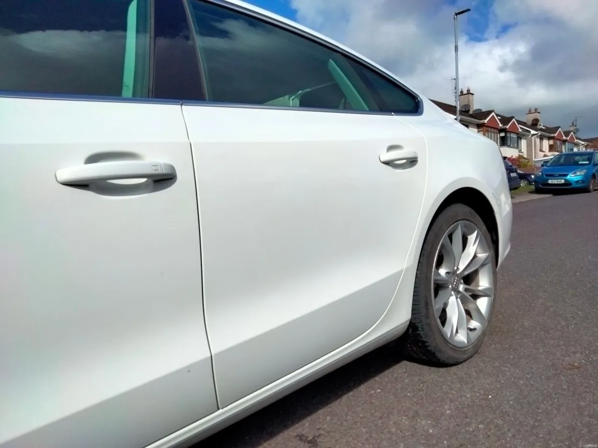 Audi A5 2014 - Image 2