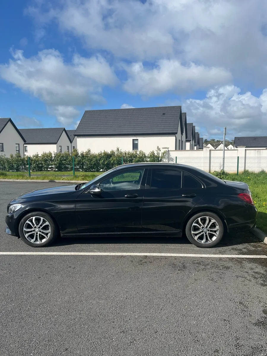 Mercedes Benz C220 Bluetec - Image 2