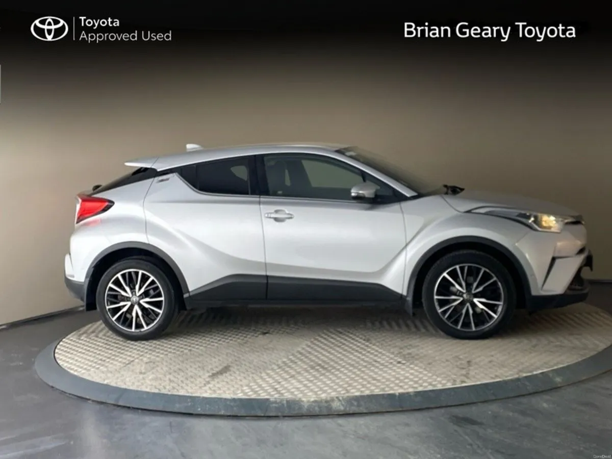 Toyota C-HR 1.2T SOL MANUAL - Image 3