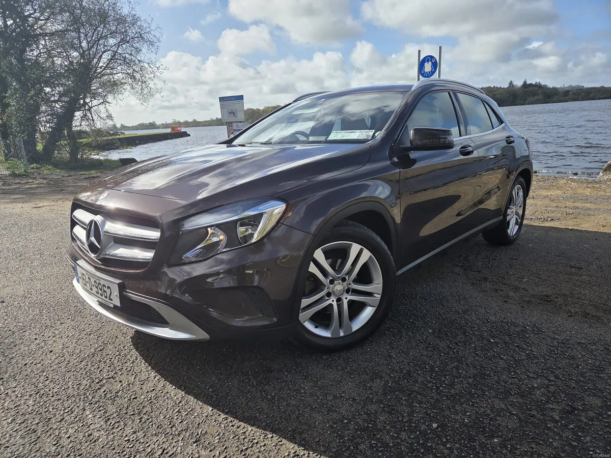 Mercedes 200 GLA - Image 1