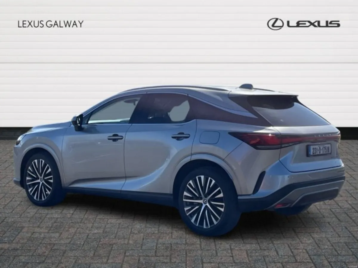 Lexus RX450H+ Plug-in Hybrid Luxury // Remote Cent - Image 2