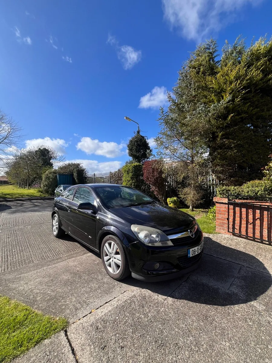2008 Opel Astra 1.4L Manual - Image 1
