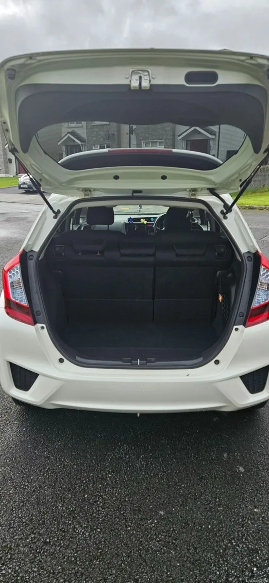 Honda Fit 2016 - Image 3