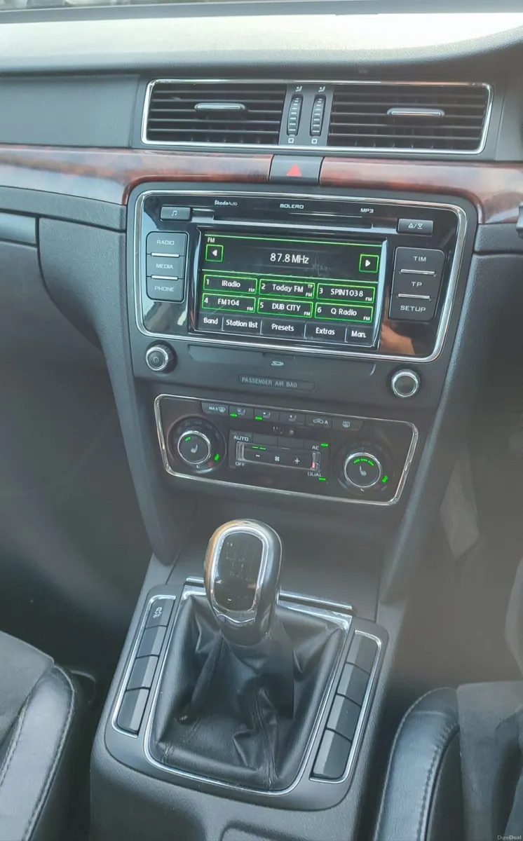 Skoda Superb 2011 - Image 3