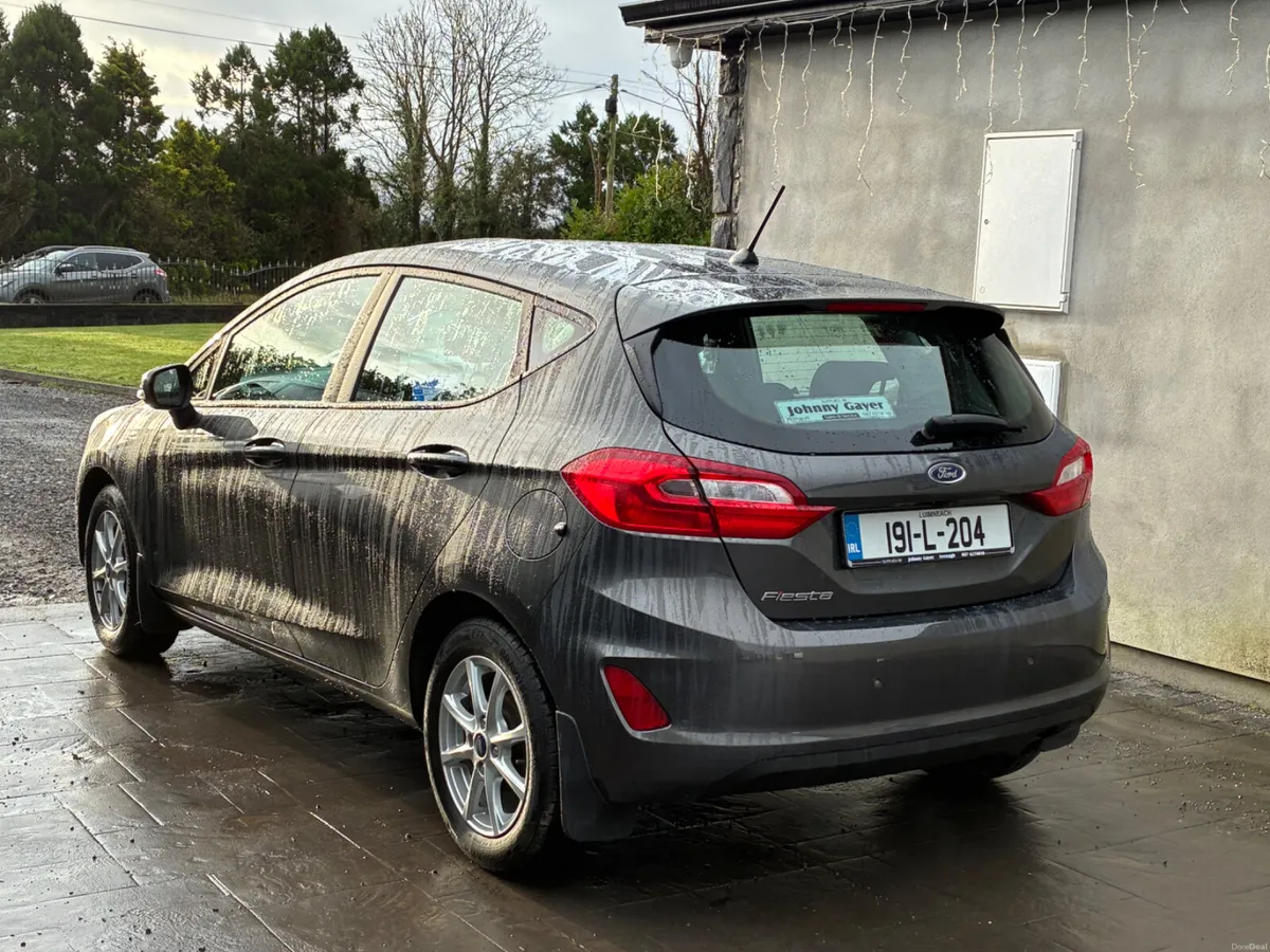 Ford Fiesta 2019 - Image 4