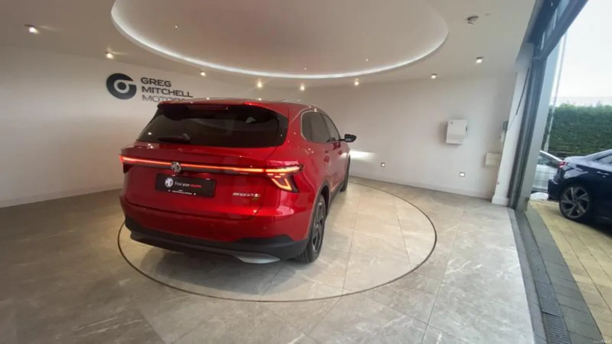 MG MGS5 170kW Trophy EV Long Range 64kWh 5dr Auto - Image 4