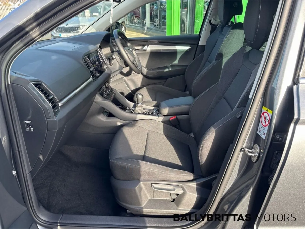 Skoda Karoq 2.0TDI 115HP Ambition - Image 4