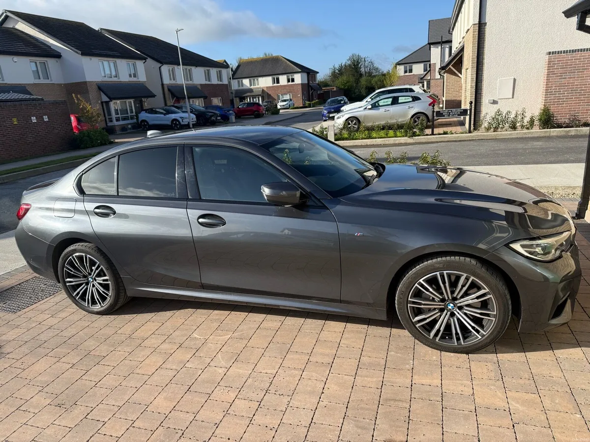 BMW 330e New NCT - 04/28 Petrol plug-in Hybrid 2.0 - Image 2