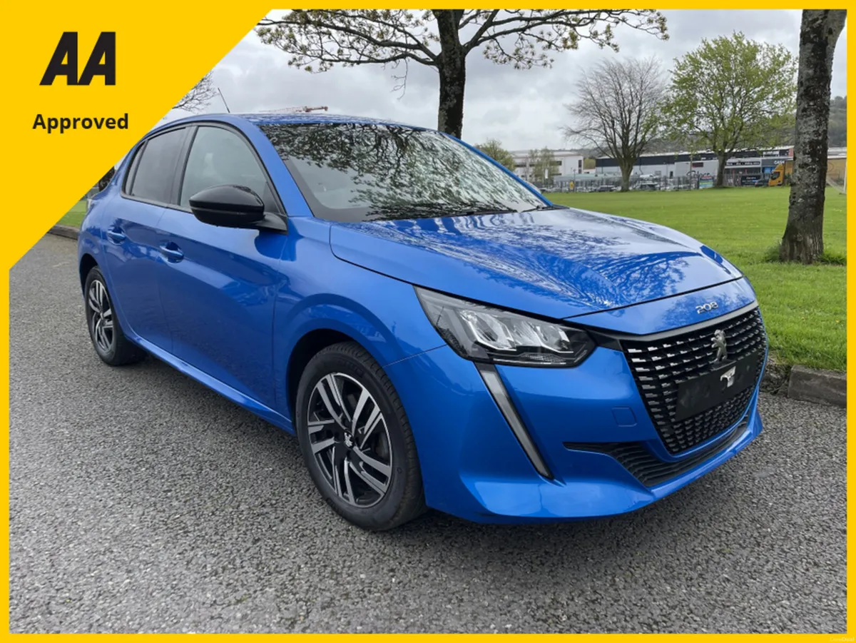Peugeot 208 Auto ALLURE PREMIUM + PTCH PURETECH PL - Image 1