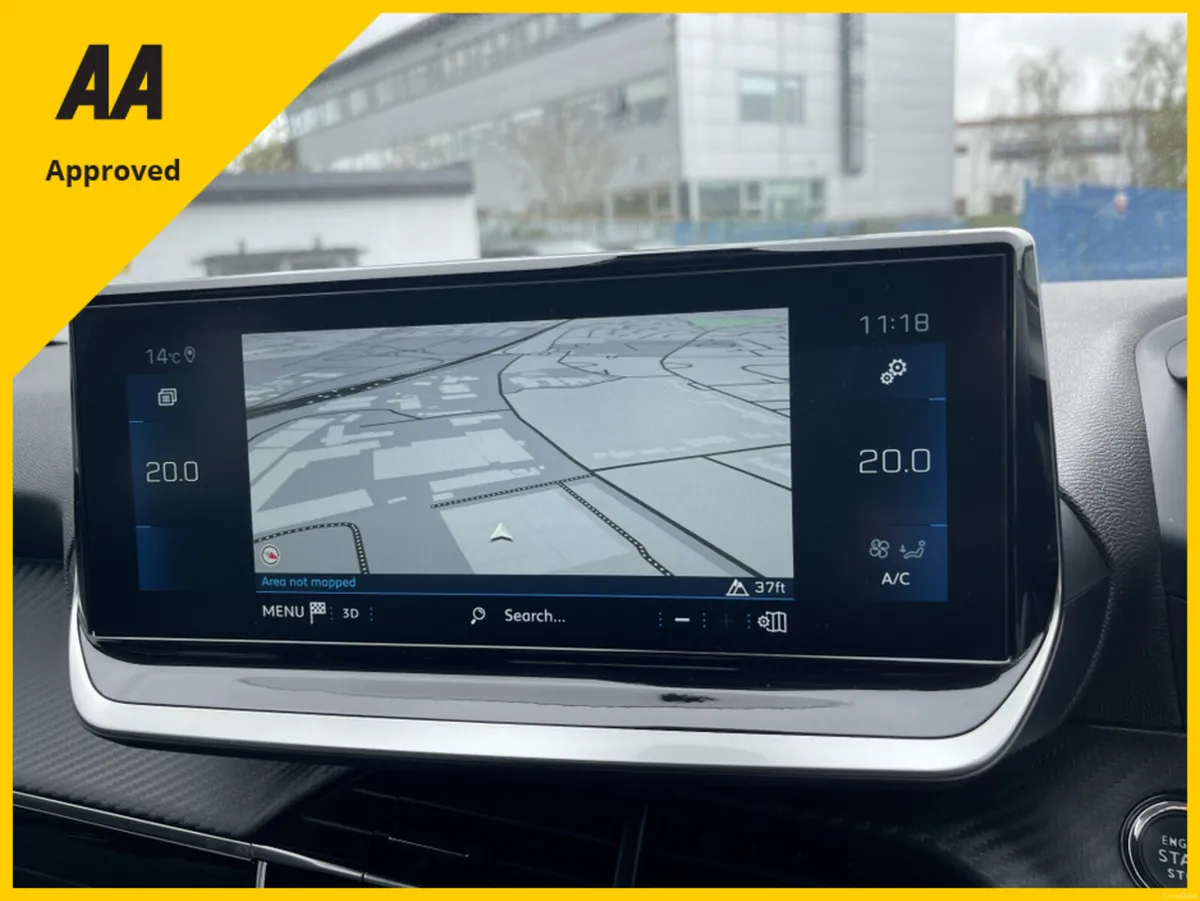 Peugeot 208 Auto ALLURE PREMIUM + PTCH PURETECH PL - Image 4