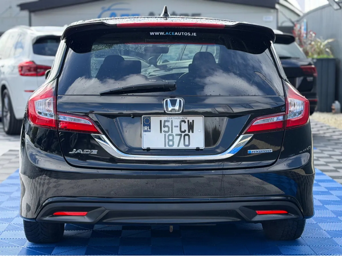 Honda Jade 1.5 PETROL HYBRID - 6 SEATS - AUTO - 12 - Image 6