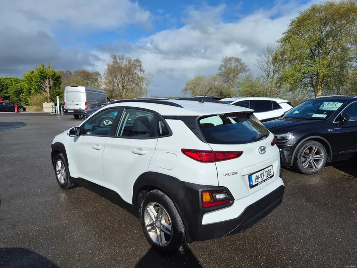 Hyundai KONA Kauai Comfort Diesel 5DR - Image 4