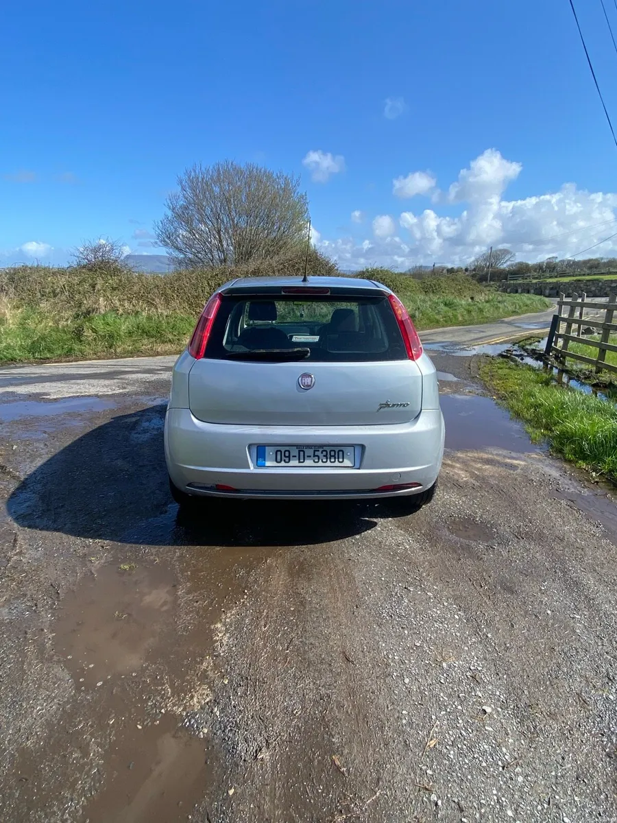 2009 Fiat Punto * TAX & NEW NCT* - Image 4