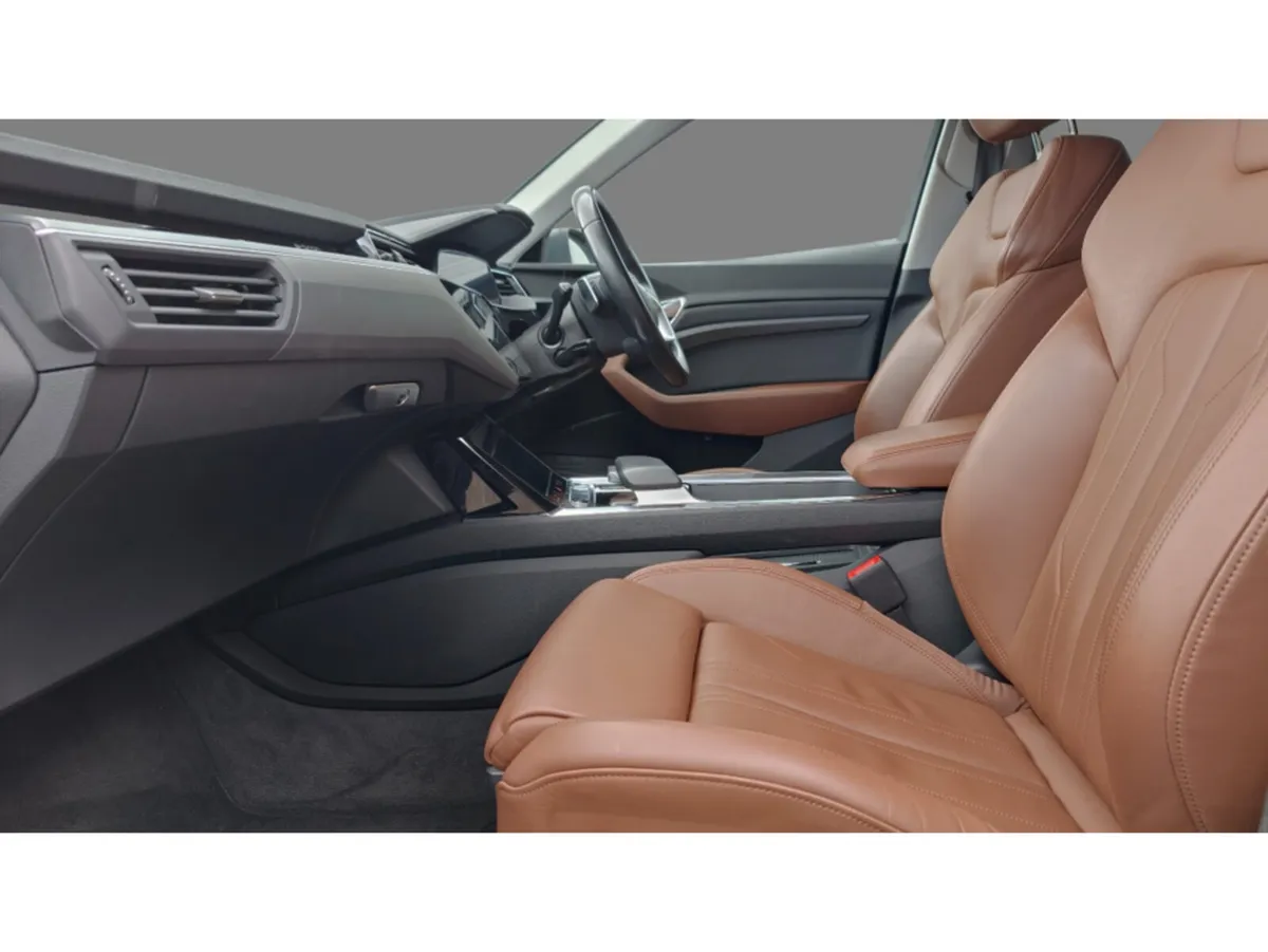 Audi e-tron 55 300KW QUATTRO SPORT 5DR-408 BHP- AS - Image 4