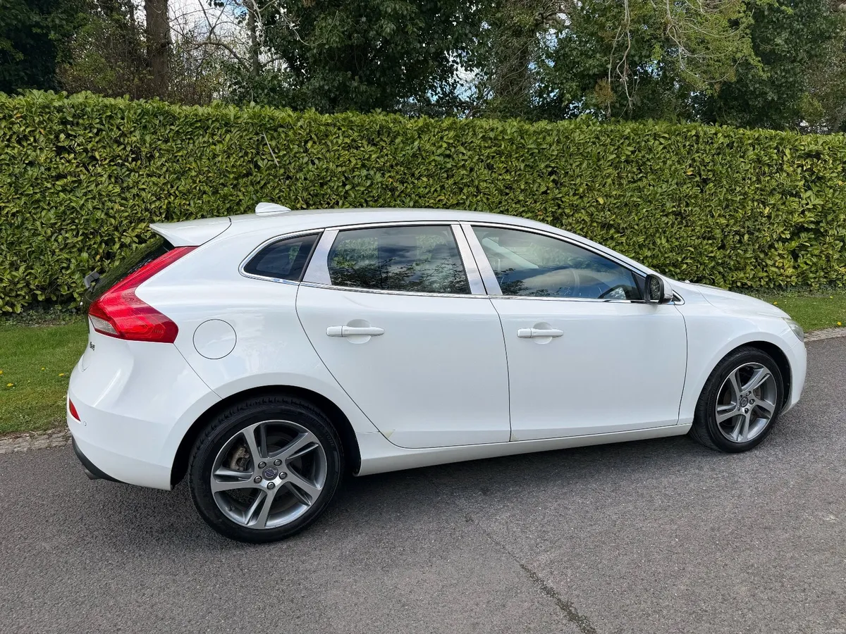 2015 Volvo V40 2.0 D4 – New NCT - Immaculate - Image 3