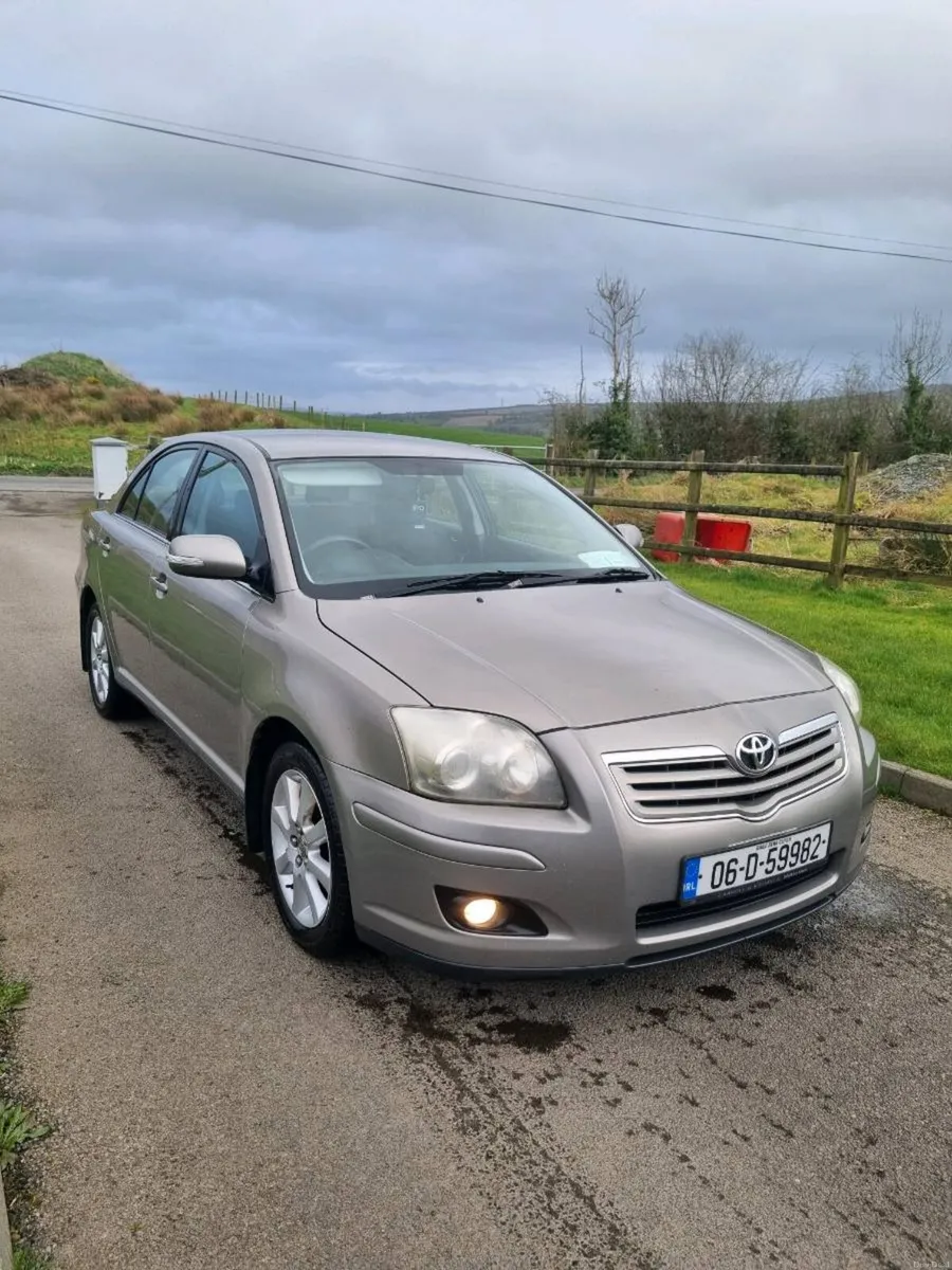 Toyota avensis - Image 3