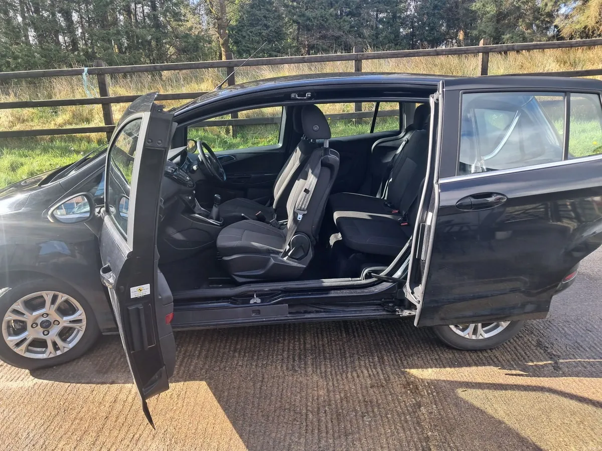 Ford B-Max 2015 - Image 6