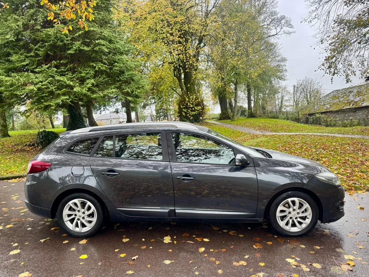 Renault Megane Estate New Nct ! - Image 3