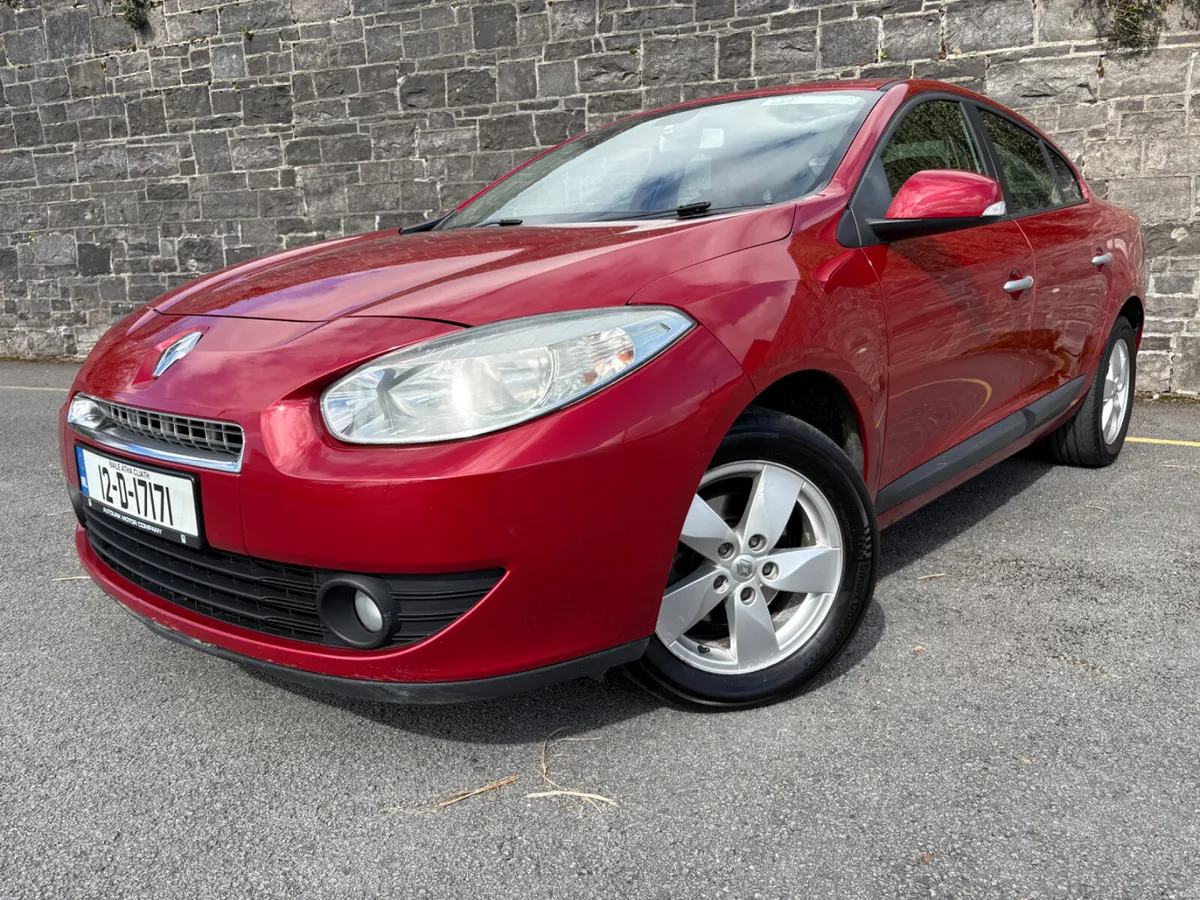 Renault Fluence LOW KMS! AUTO!! NEW NCT!! - Image 3