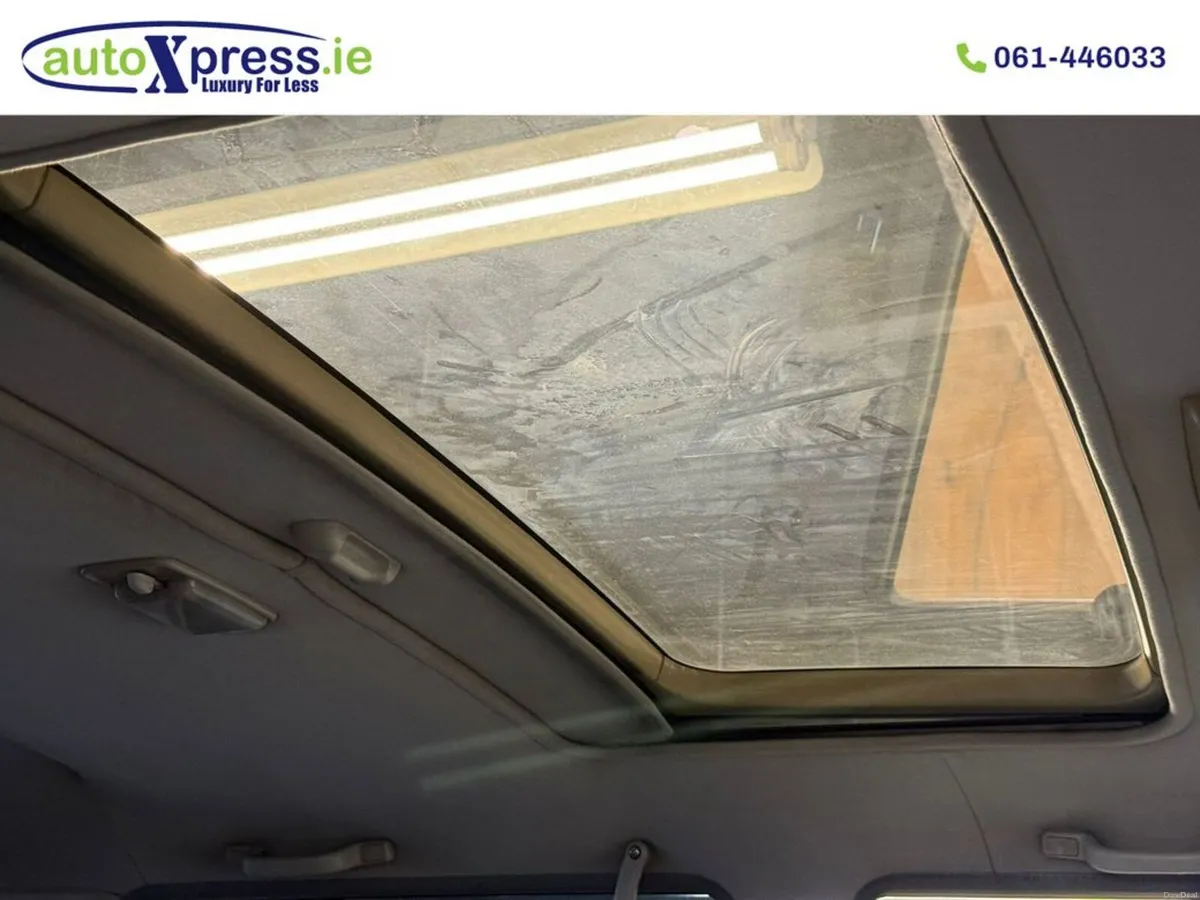 Toyota Land Cruiser PRADO 4WD SX WIDE - Image 4