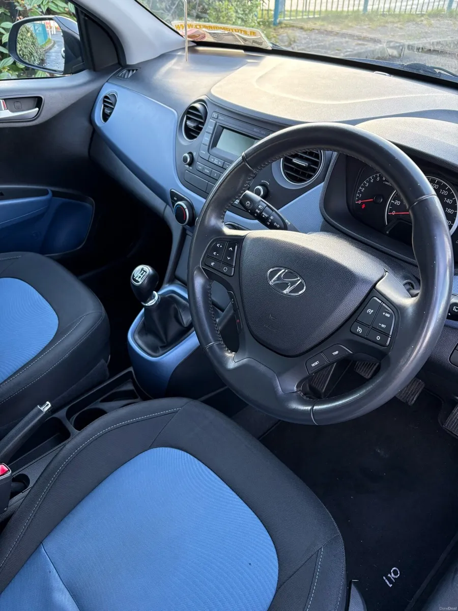 hyundai i10 - Image 4