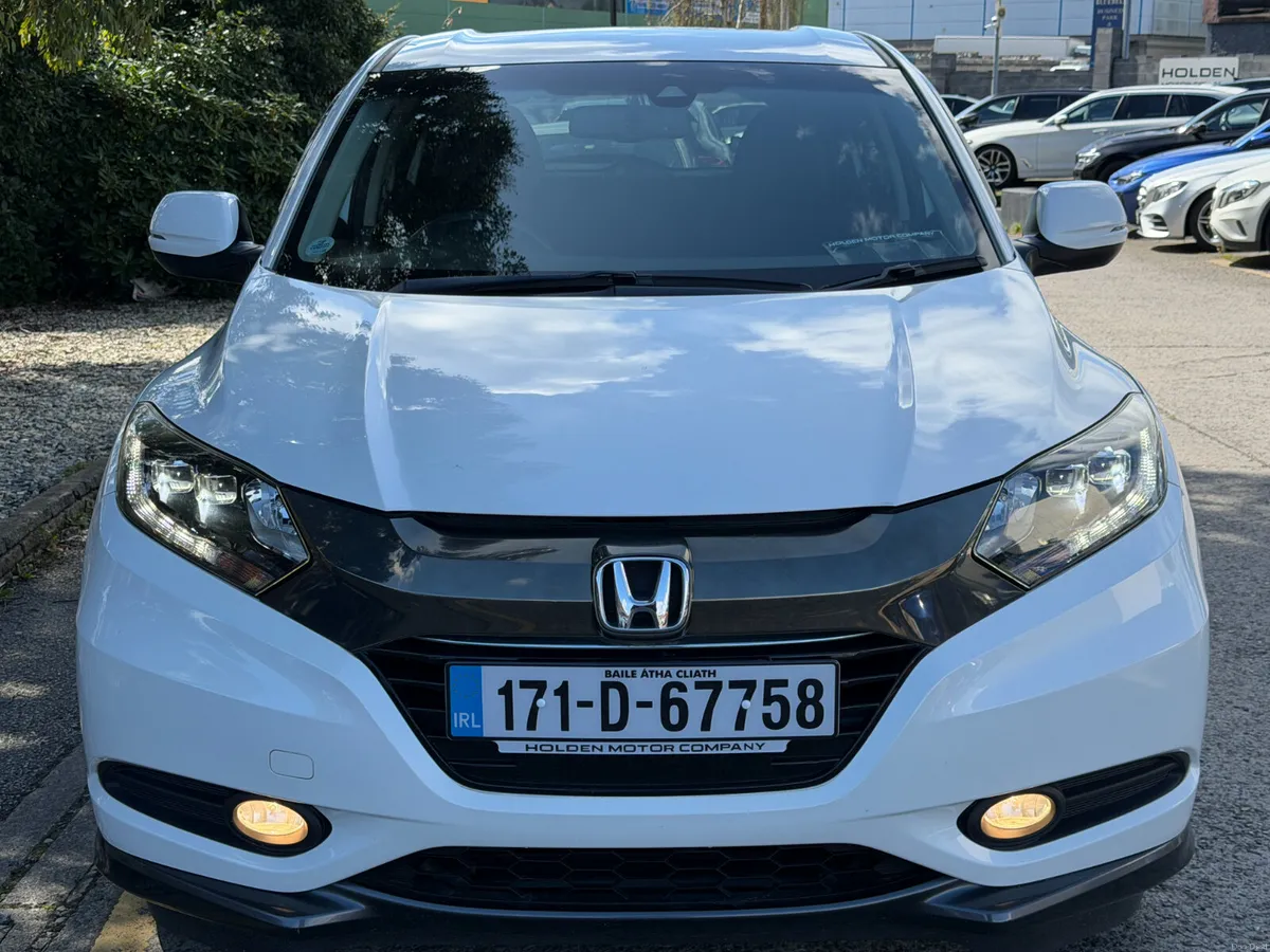 2017 Honda Vezel..KEYLESS.ENTRY..#1 YEAR WARRANTY - Image 4