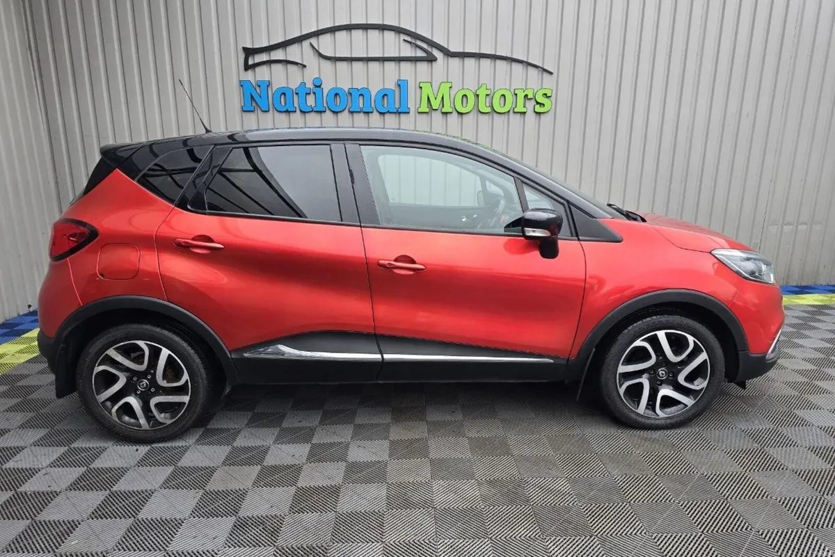 2017 Renault Captur dCi SIGNATURE X NAV - Image 3