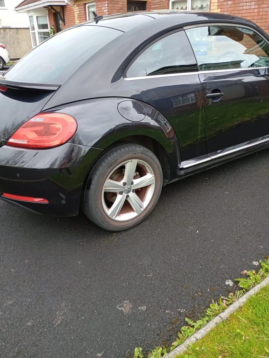 Volkswagen Beetle - Image 3