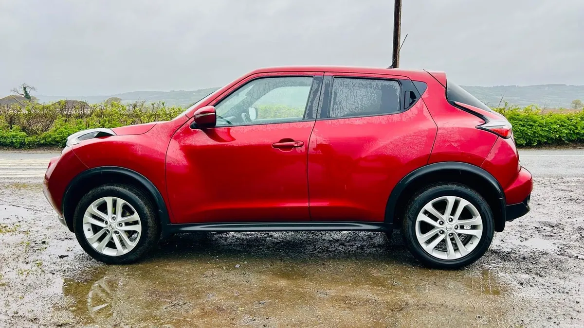 2016 Nissan Juke - Image 2