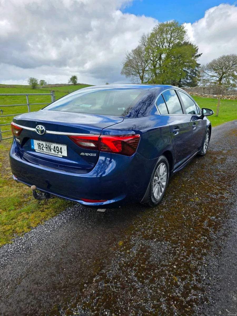Toyota Avensis - Image 4