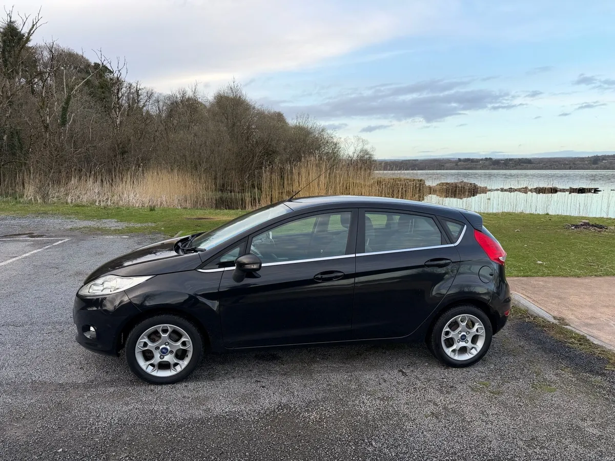 Ford Fiesta - Image 2