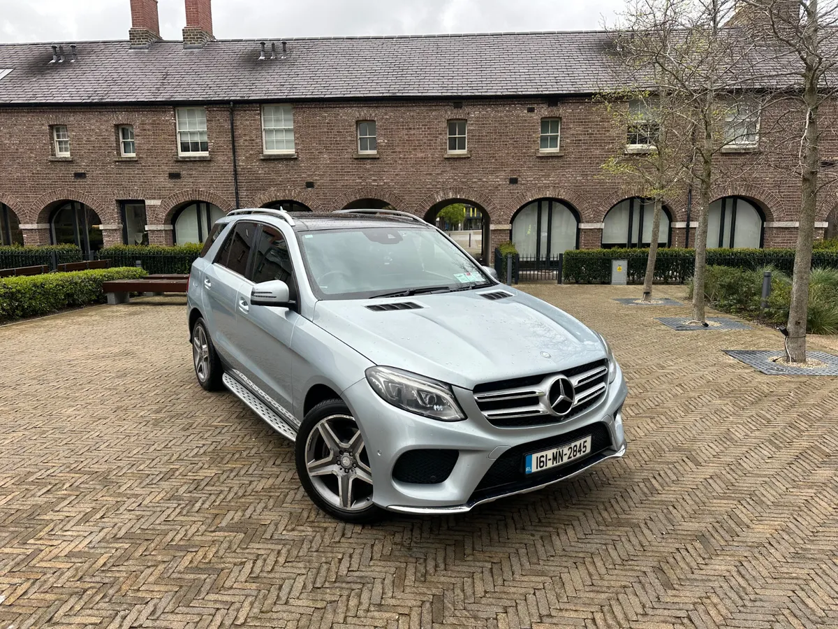 Mercedes-Benz GLE 2016 - Image 2