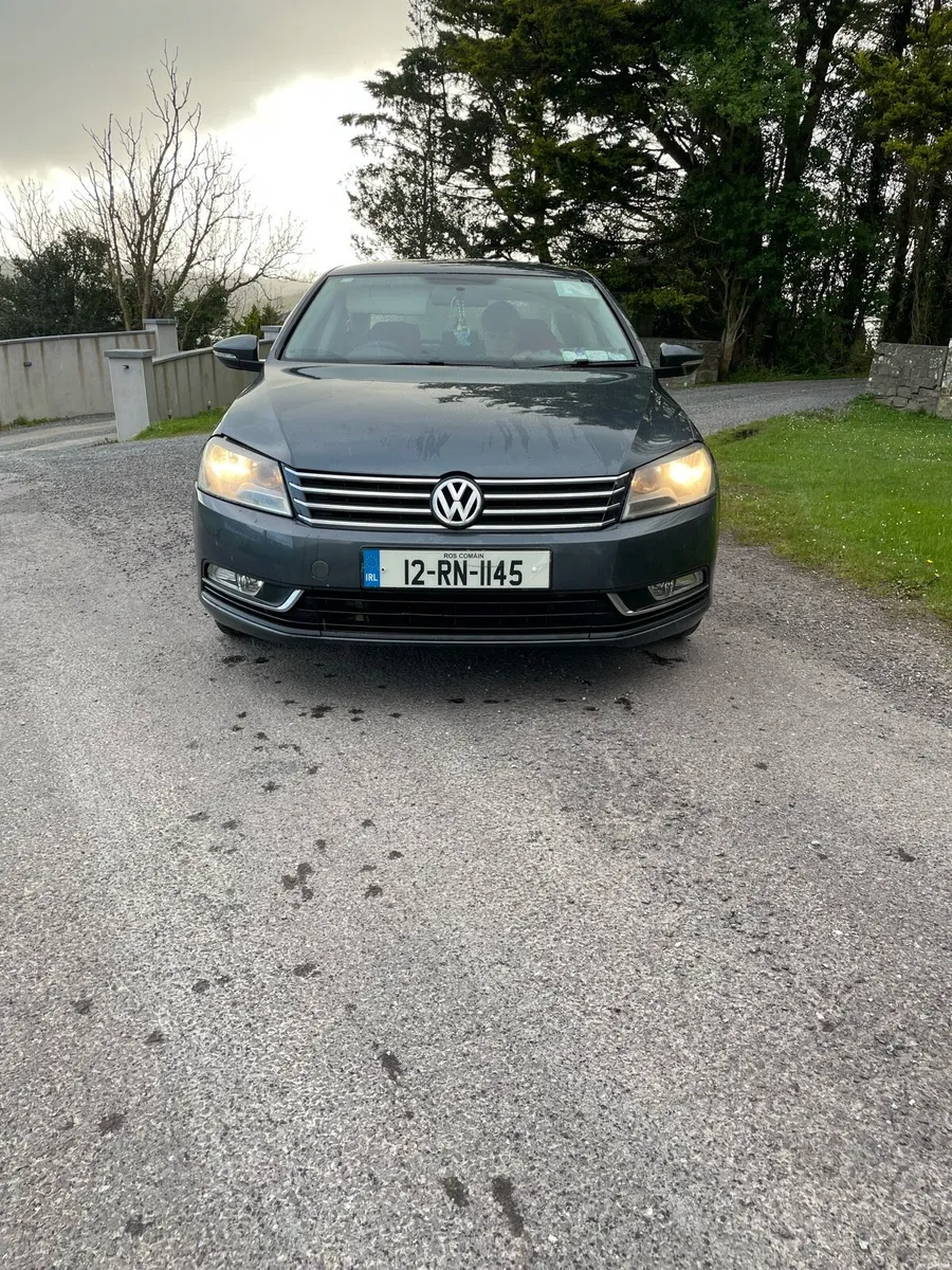 Volkswagen Passat - Image 4