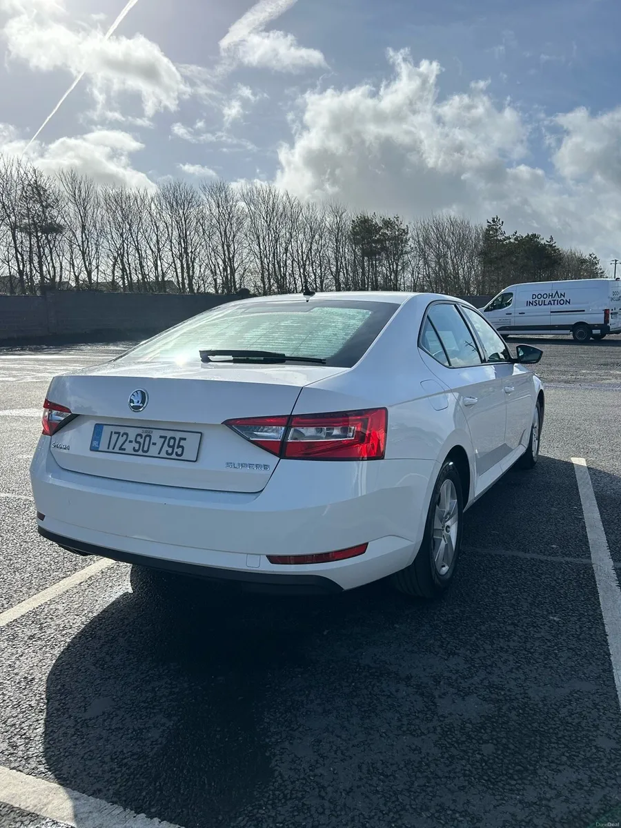 2017 Skoda superb - Image 3