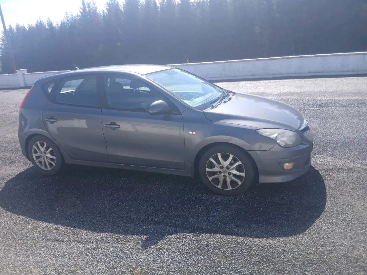 Hyundai I30 - Image 2
