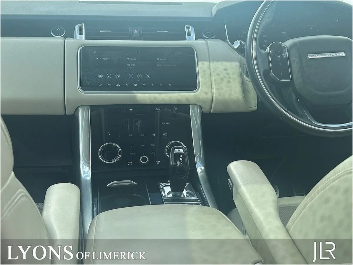Land Rover Range Rover Sport 2.0 I4 PHEV 404 HSE D - Image 4