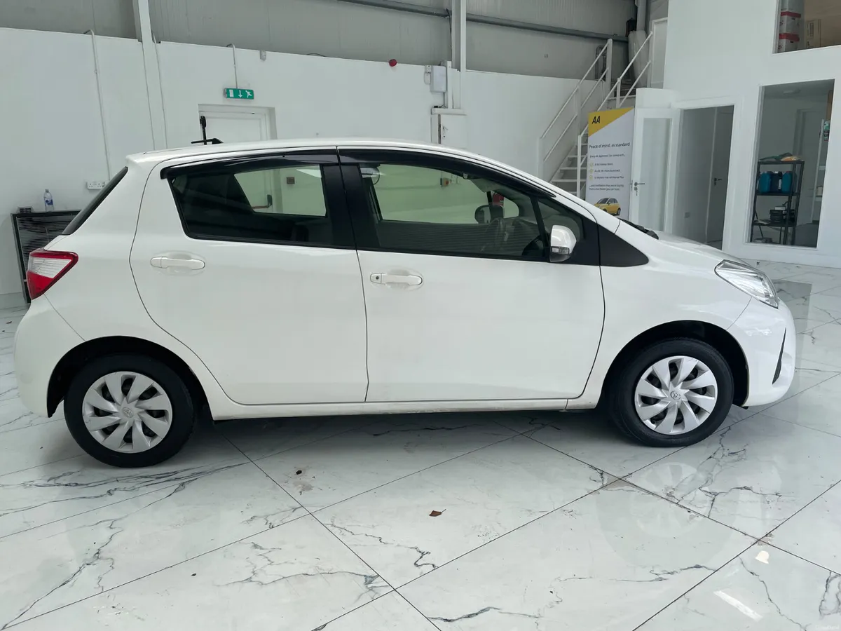 2018 Toyota Yaris Vitz 1.0 Auto New Nct - Image 2