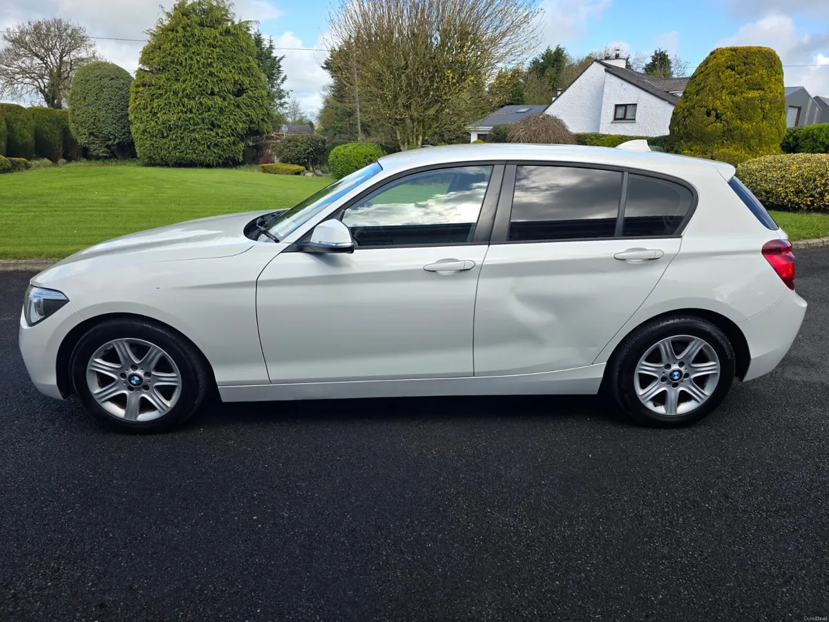 BMW 116i..ES AUTOMATIC - Image 3