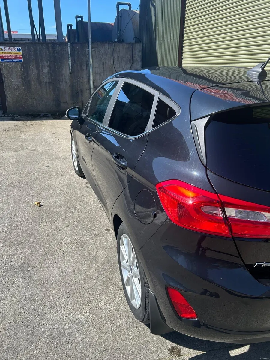 2020 Ford Fiesta - Image 4